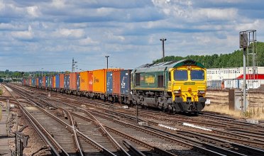 66534_on_container_train.jpg